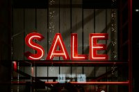 Winkels verhogen nu al prijzen voor Black Friday